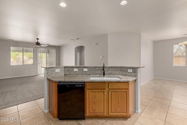 Building Photo - 42374 W Avella Dr