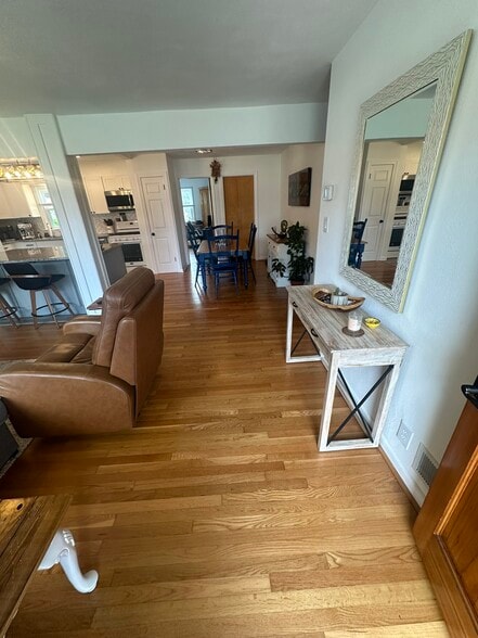 Building Photo - 1873 Brookwood Rd