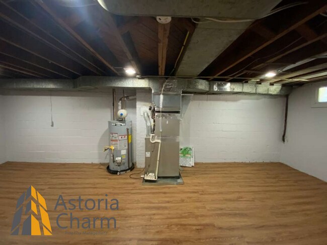 Building Photo - 2 Bedroom Home with Finished Basement Near St. Agnes Hospital