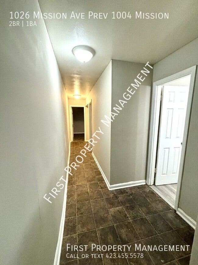 Building Photo - 1026 Mission Ave