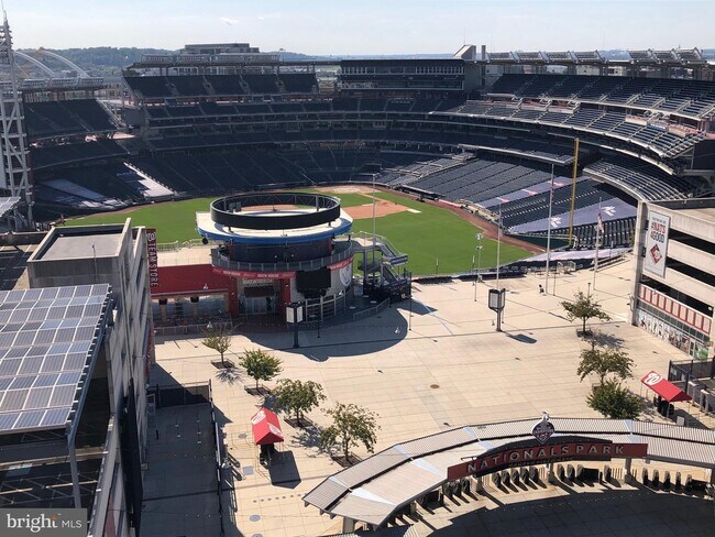 Building Photo - 70 N St SE