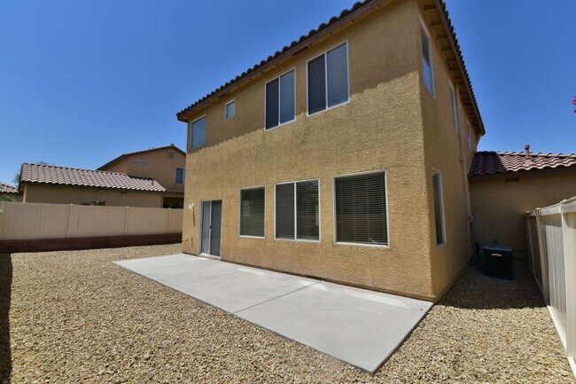 Building Photo - Beautiful 4BED/3BATH/CAR home located in SW Las Vegas!