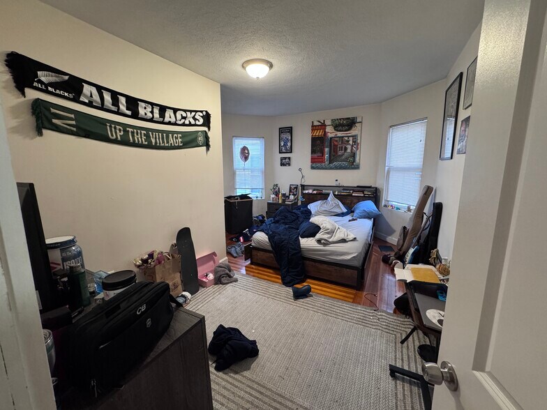 Building Photo - 21-23 Weitz St. Unit 2