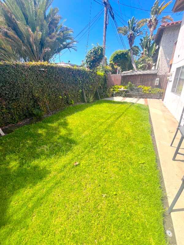 Building Photo - 133 Avenida Miramar