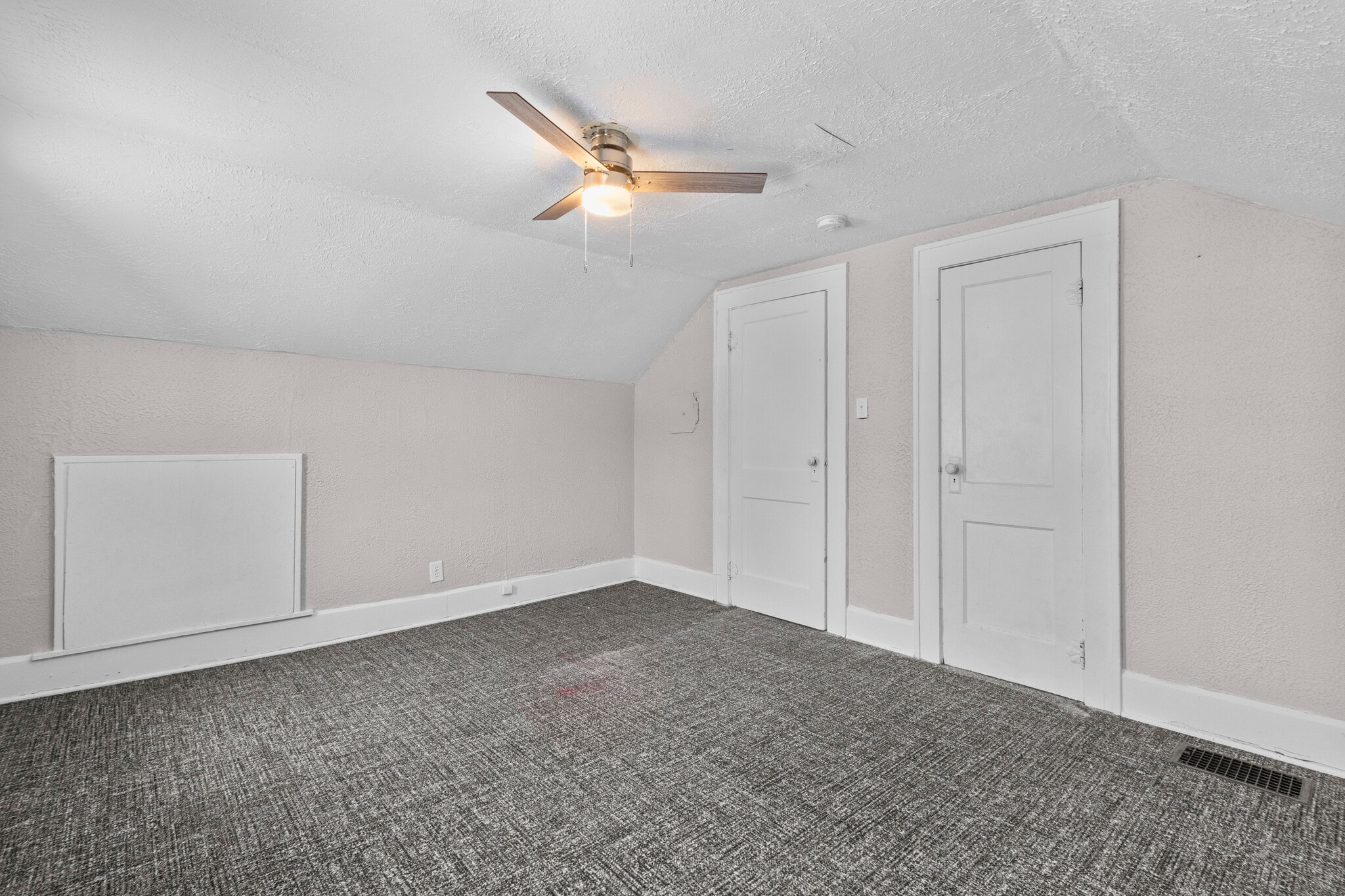 Building Photo - 1412 Arrow Ave