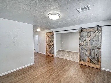 Building Photo - 817 N 4th Ave