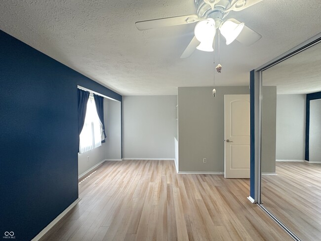 Building Photo - 9430 Aspen Grove Ln