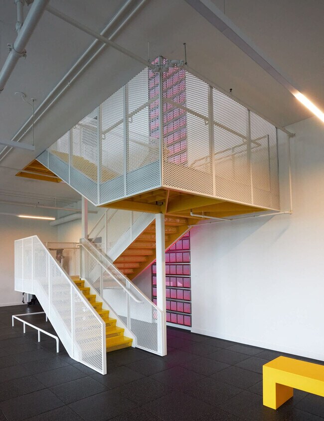 Building Photo - 1006 S Michigan Ave