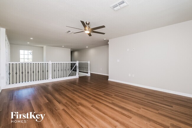 Building Photo - 6621 Stovall St