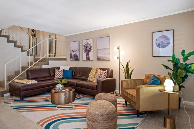 Building Photo - 45405 Lupine Ln