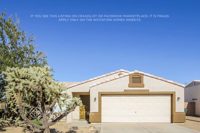 Building Photo - 2602 E Helena Dr