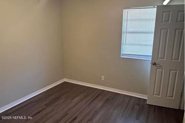 Building Photo - 11666 Starfish Ave