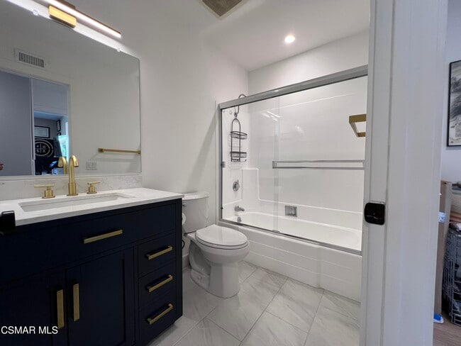 Building Photo - 545 Shenandoah St