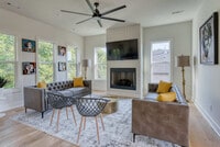 Building Photo - 1421 Lee St