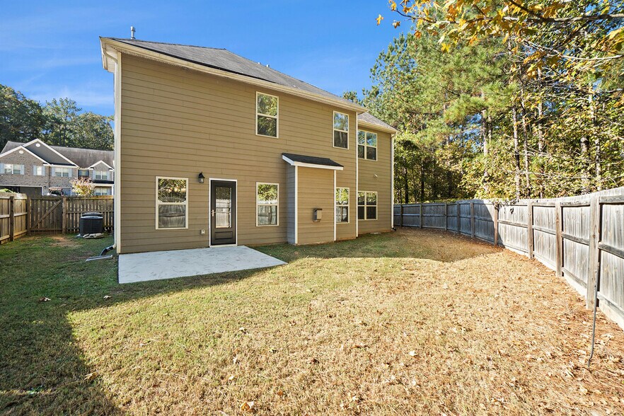 Building Photo - 3810 Brookhollow Dr