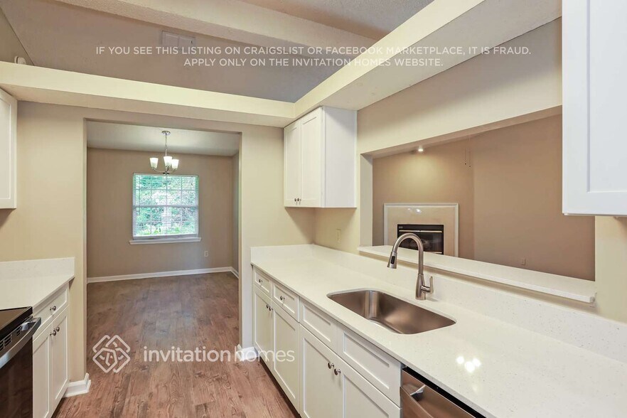 Building Photo - 11769 Mountain Ash Rd E