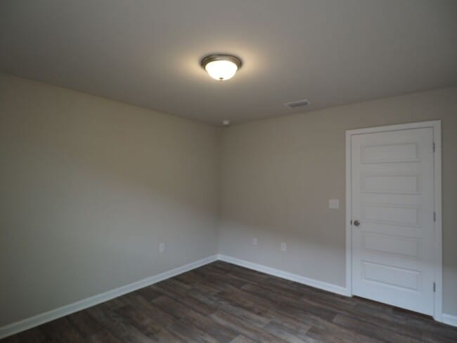 Building Photo - 4 bedroom home in Foley