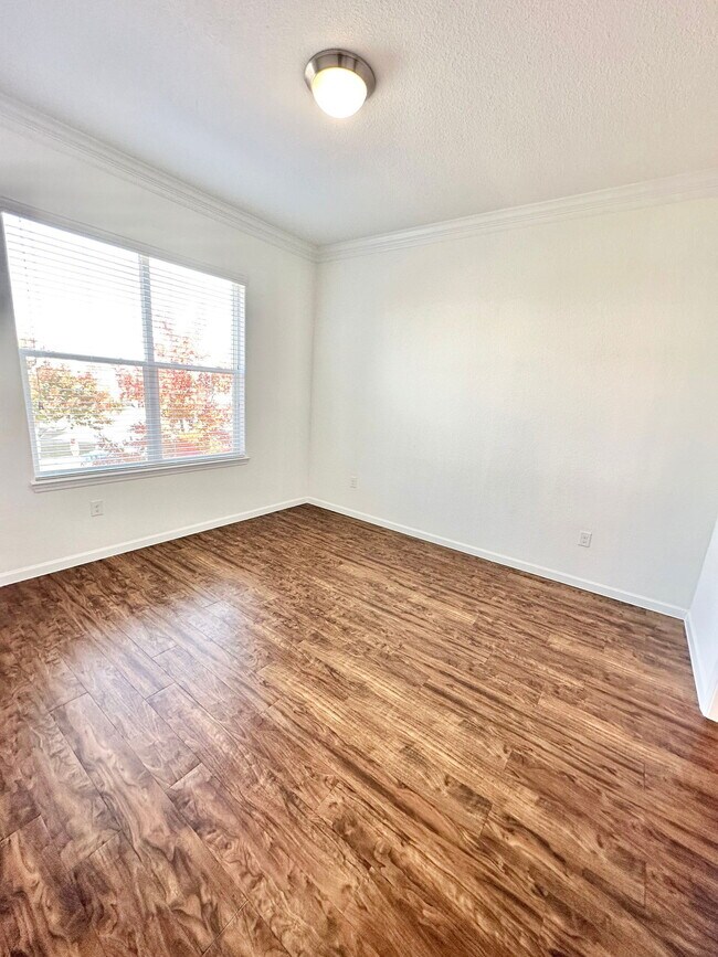 Building Photo - 26850 U.S. 380 Apt #155, Aubrey, TX 76227 - 1 BR 1 BA townhouse