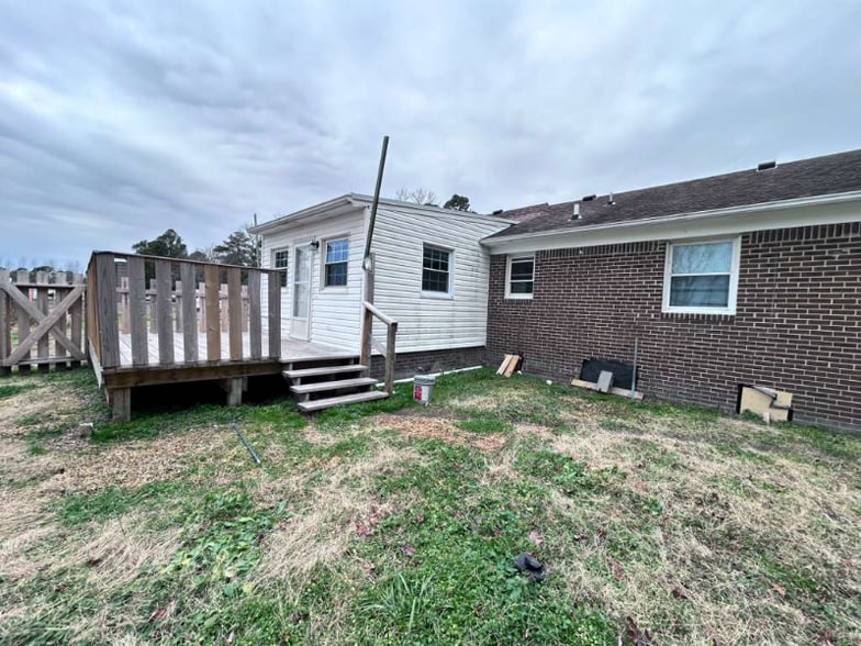 Building Photo - 4309 E Rd