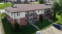 Building Photo - 819 Southwest Blvd
