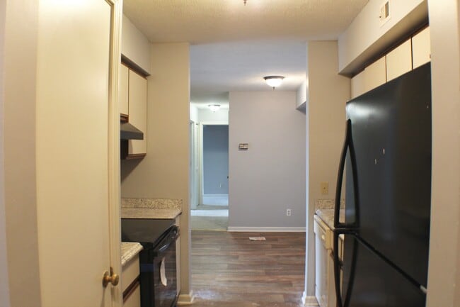 Building Photo - 1026-11 Blue Ridge Dr