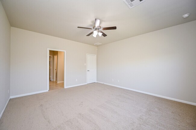 Building Photo - 7534 Flintrock Hollow Trail