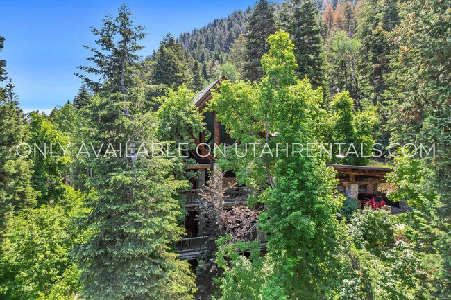 Building Photo - 2718 Stewart Rd