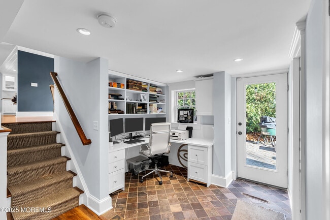 Building Photo - 1 Lennox Ave