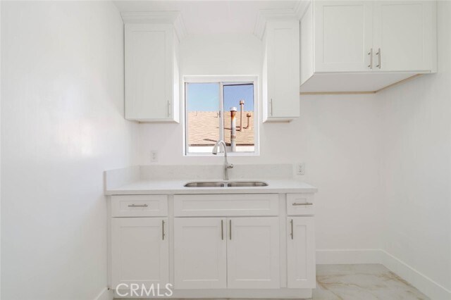 Building Photo - 1116 S Berendo St