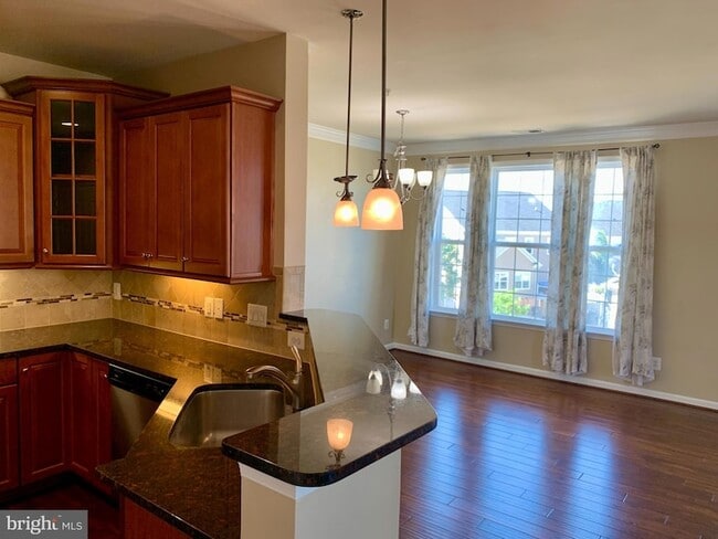Building Photo - 42602 Hardage Terrace