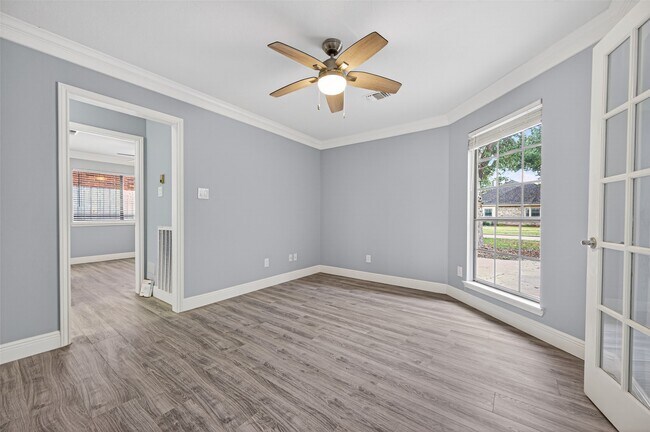 Building Photo - 206 Mill Trail Dr