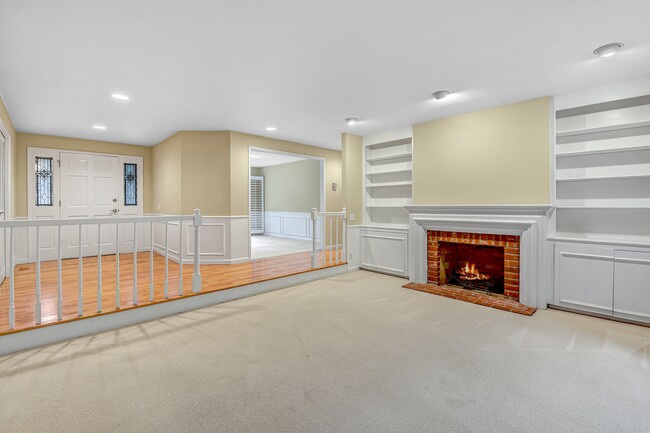 Building Photo - 3635 211th Pl NE