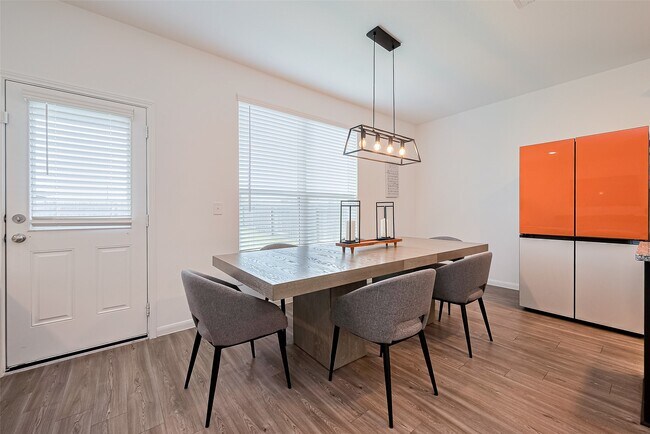 Building Photo - 17711 Vernonia Ln