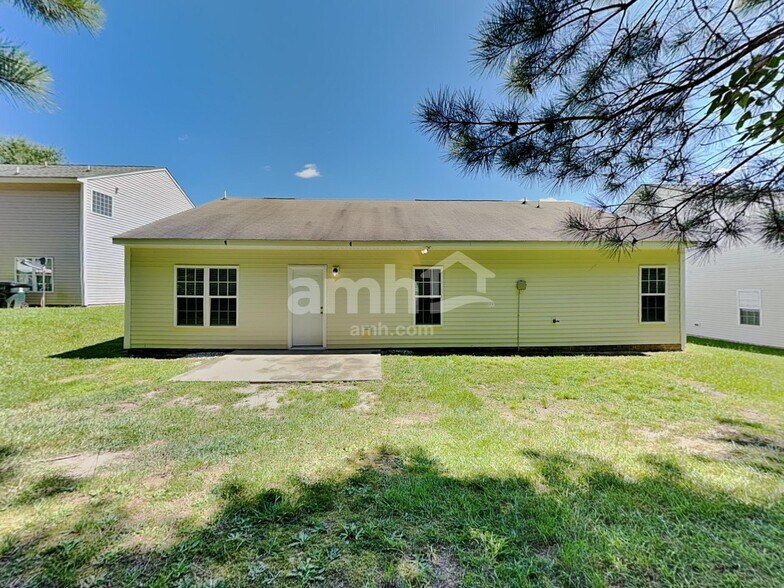 Building Photo - 2316 King Malcolm Ln