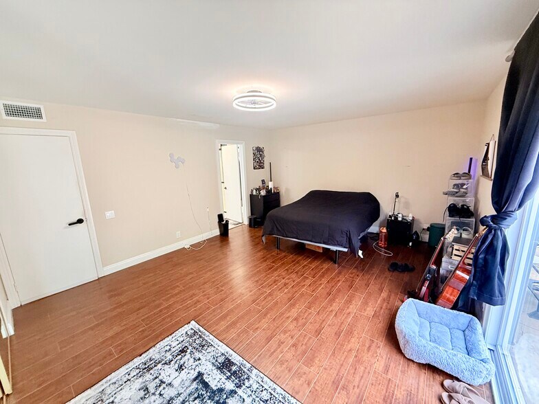 Master Bedroom 3 - 26431 Via Lara