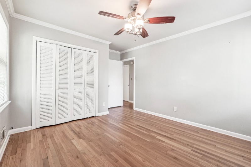 Building Photo - 2071-2073 E Roxboro Rd NE