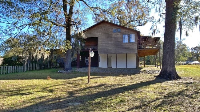 Building Photo - 132 Highway 3033