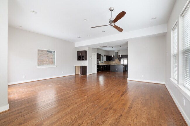 Building Photo - 5743 Kansas St