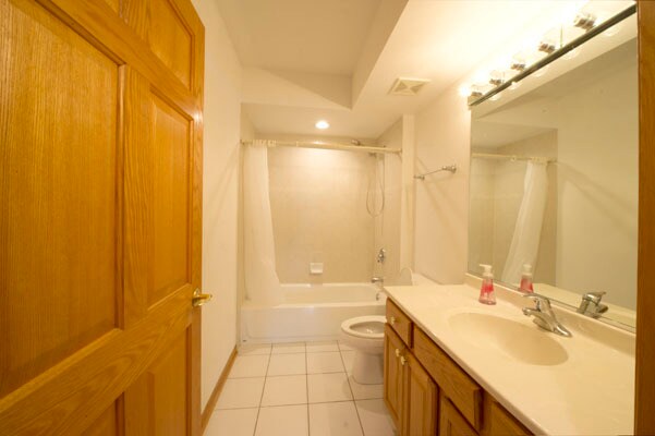 Building Photo - 2919 N Harlem Ave