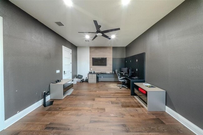 Building Photo - 4303 Isabella Cir