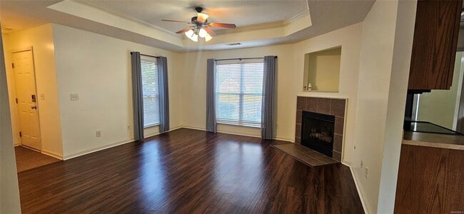 Building Photo - 740 Buena Vista Loop