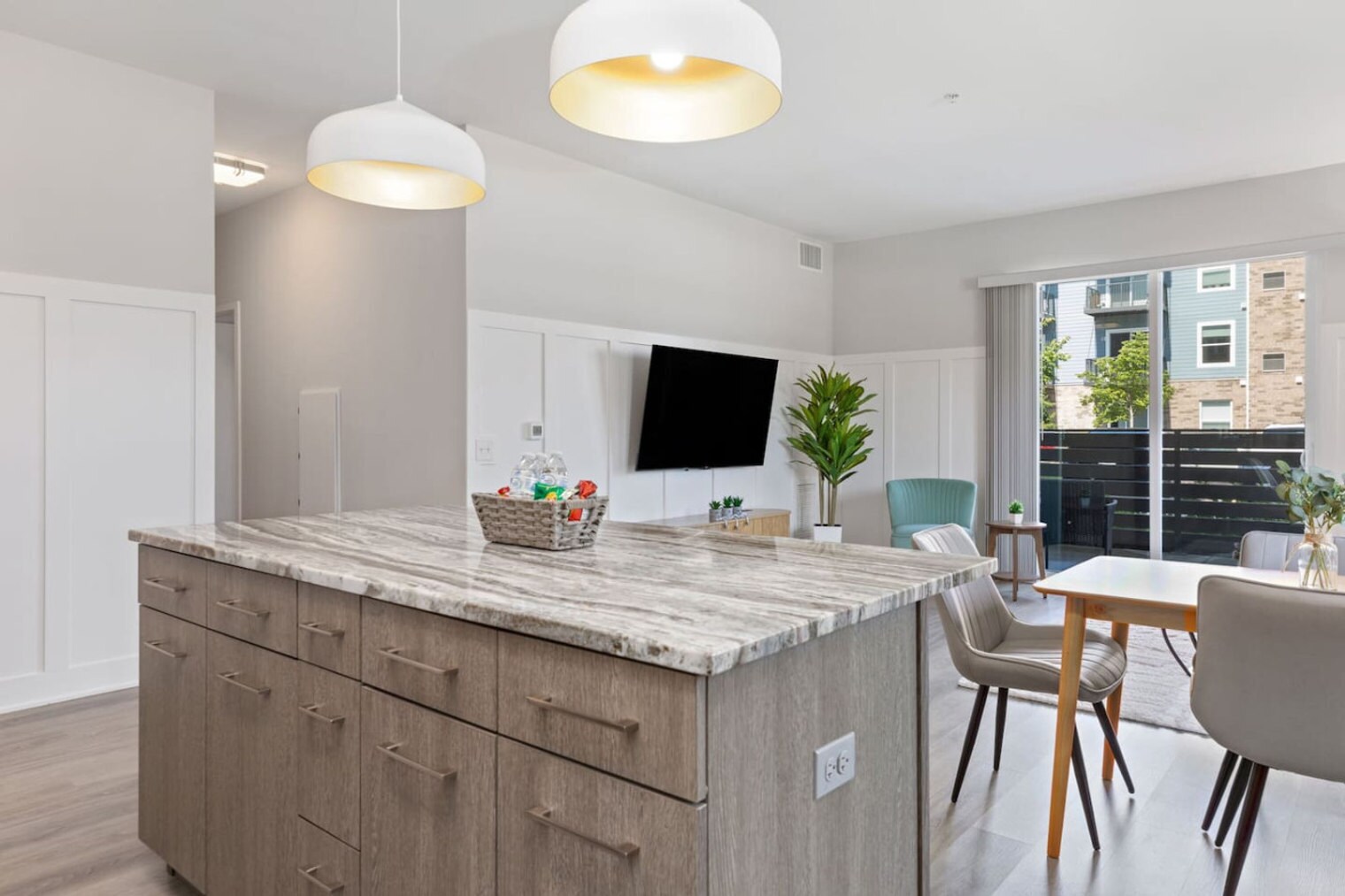 Building Photo - 28294 Ferry Rd