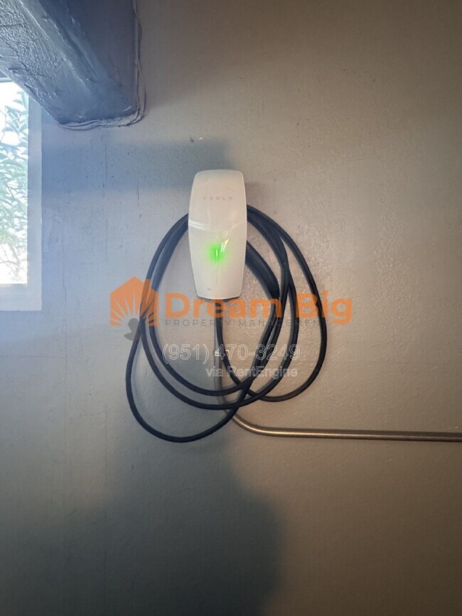 Building Photo - 12025 Weeping Willow Ln