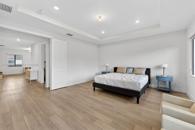 Building Photo - 8267 SW 120th Ter