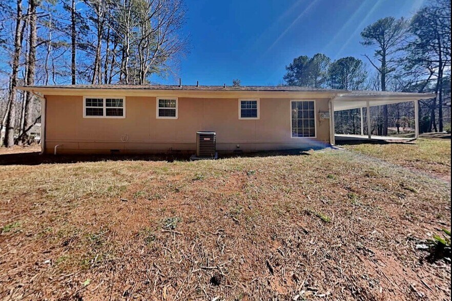 Building Photo - 1609 Cherokee Rd