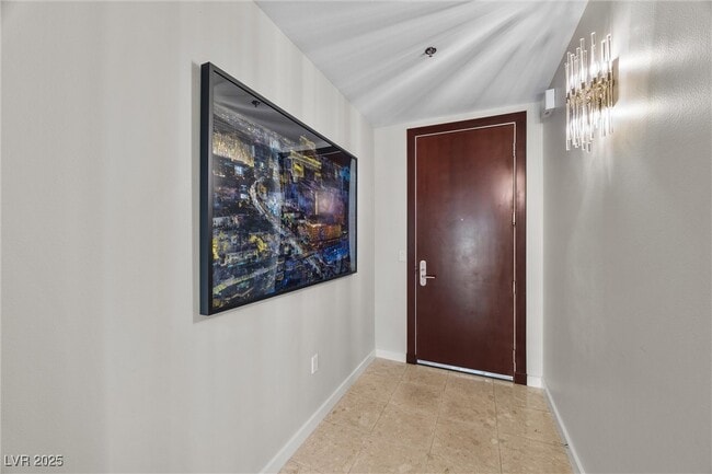 Building Photo - 4525 Dean Martin Dr