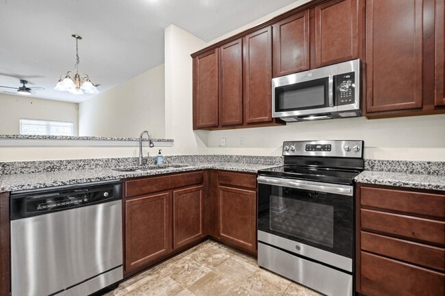 Building Photo - 13513 Browhill Ln