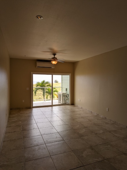 Building Photo - 73-1116 Nuuanu Pl