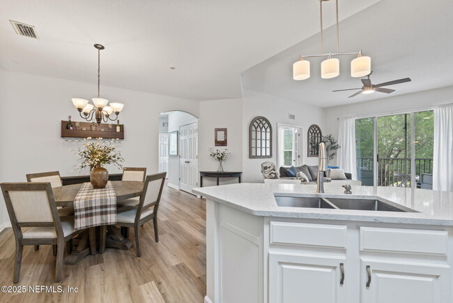 Building Photo - 785 Oakleaf Plantation Pkwy