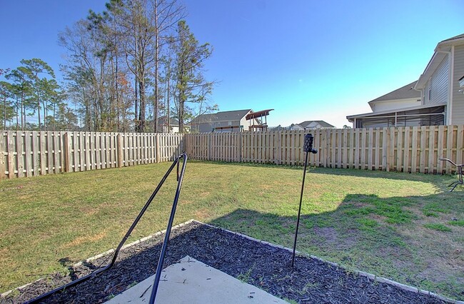 Building Photo - 35 Perlieu Ct